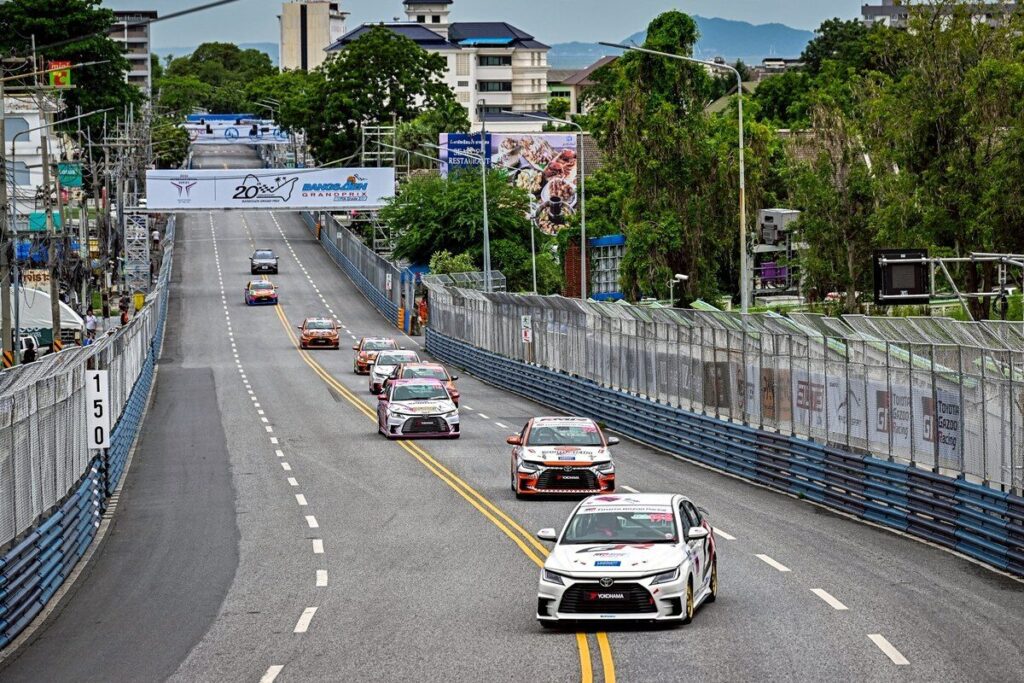 รถแข่ง Toyota Gazoo Racing Thailand 2026 บนสตรีทเซอร์กิตบางแสน ภาพที่ 62