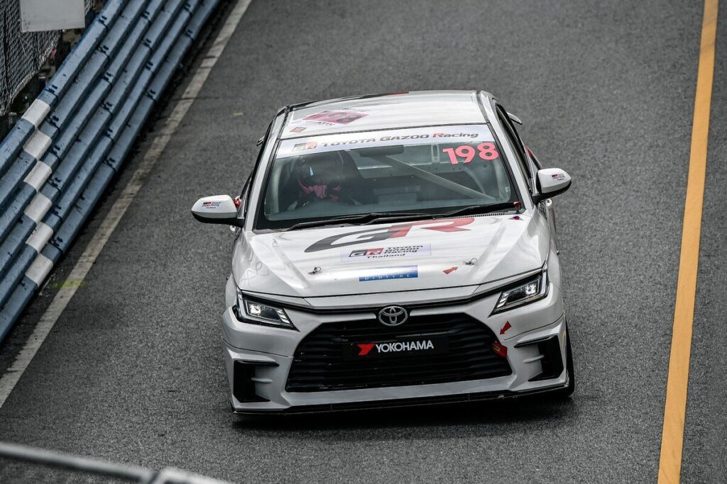 รถแข่ง Toyota Gazoo Racing Thailand 2026 บนสตรีทเซอร์กิตบางแสน ภาพที่ 68
