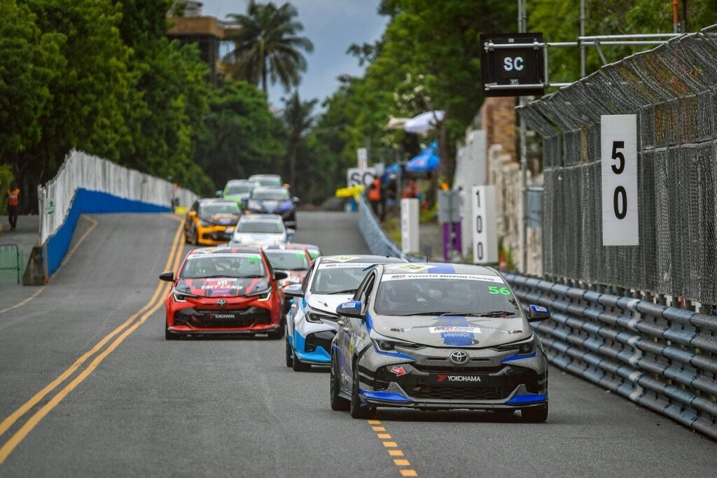 รถแข่ง Toyota Gazoo Racing Thailand 2026 บนสตรีทเซอร์กิตบางแสน ภาพที่ 71