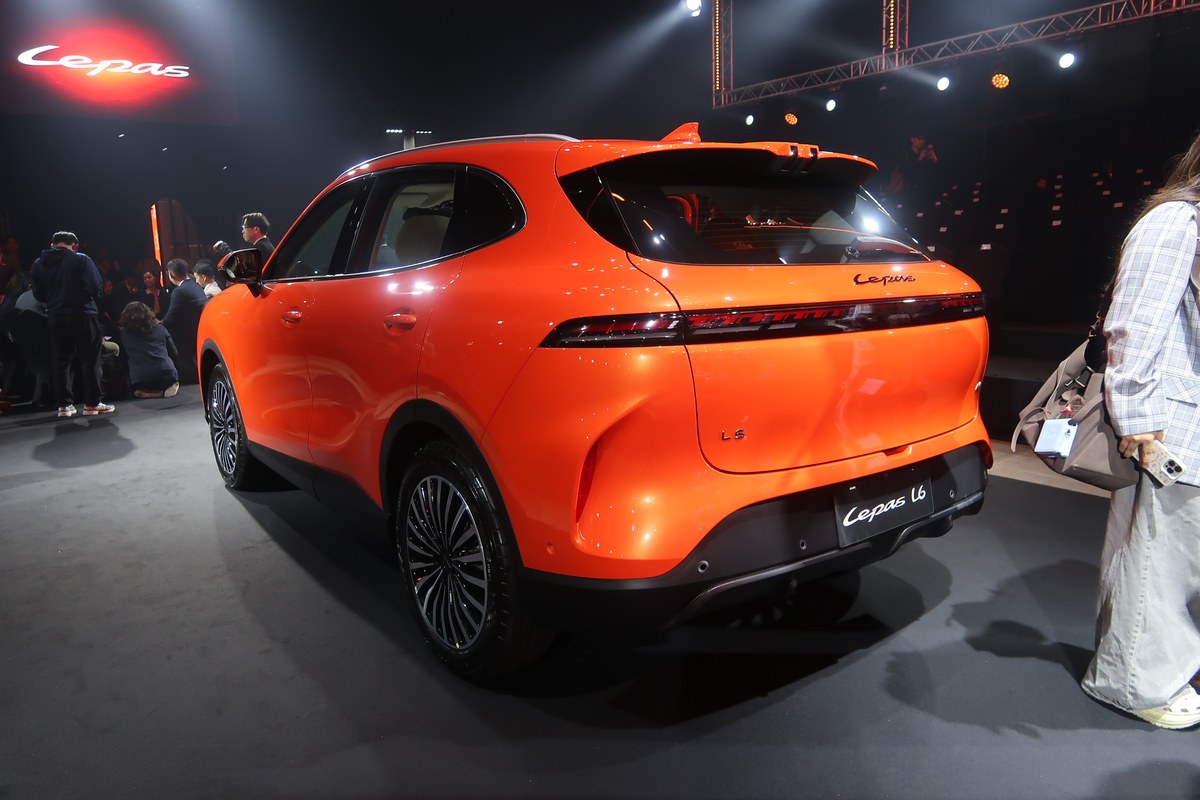 Chery Group เคลื่อนทัพ เปิดตัวแบรนด์ LEPAS อย่างเป็นทางการ พร้อมเคาะราคา LEPAS L6 EV 2026 เริ่มต้น 769,900 บาท 43