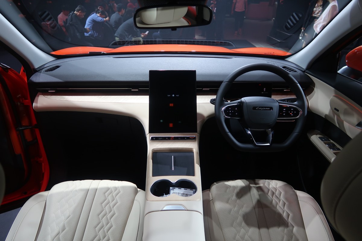 Chery Group เคลื่อนทัพ เปิดตัวแบรนด์ LEPAS อย่างเป็นทางการ พร้อมเคาะราคา LEPAS L6 EV 2026 เริ่มต้น 769,900 บาท 53