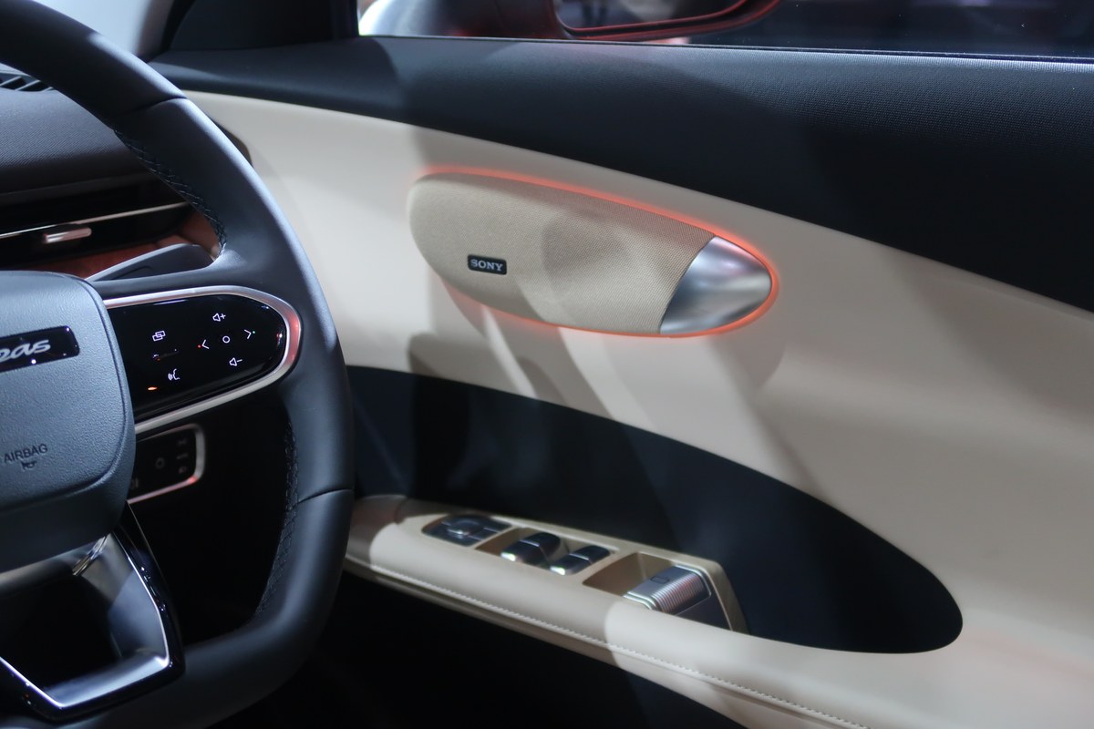 Chery Group เคลื่อนทัพ เปิดตัวแบรนด์ LEPAS อย่างเป็นทางการ พร้อมเคาะราคา LEPAS L6 EV 2026 เริ่มต้น 769,900 บาท 57