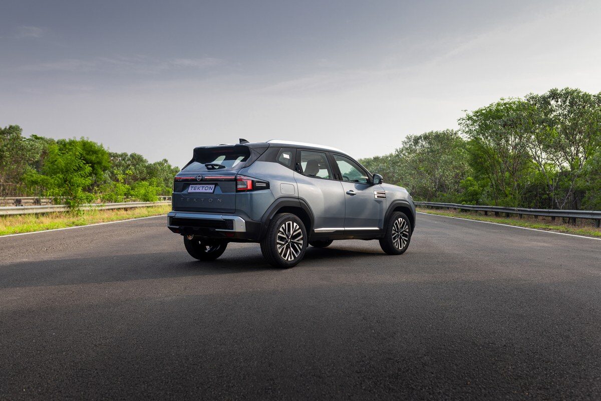 Nissan Tekton 2026 ดีไซน์ด้านหลัง