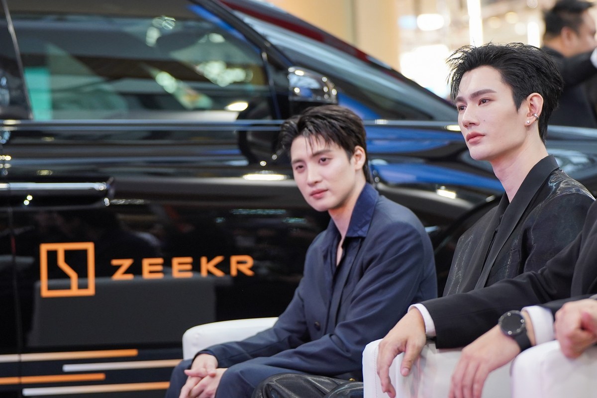 อินฟลูเอนเซอร์ร่วมแคมเปญ Travel the ZEEKR Way กับ ZEEKR