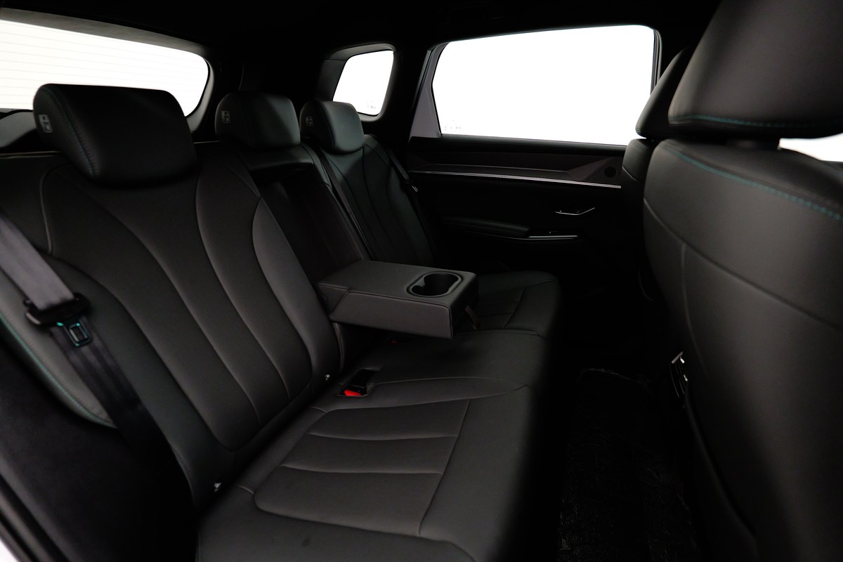 เบาะนั่งด้านหลัง BYD SEALION 5 DM-i 2026