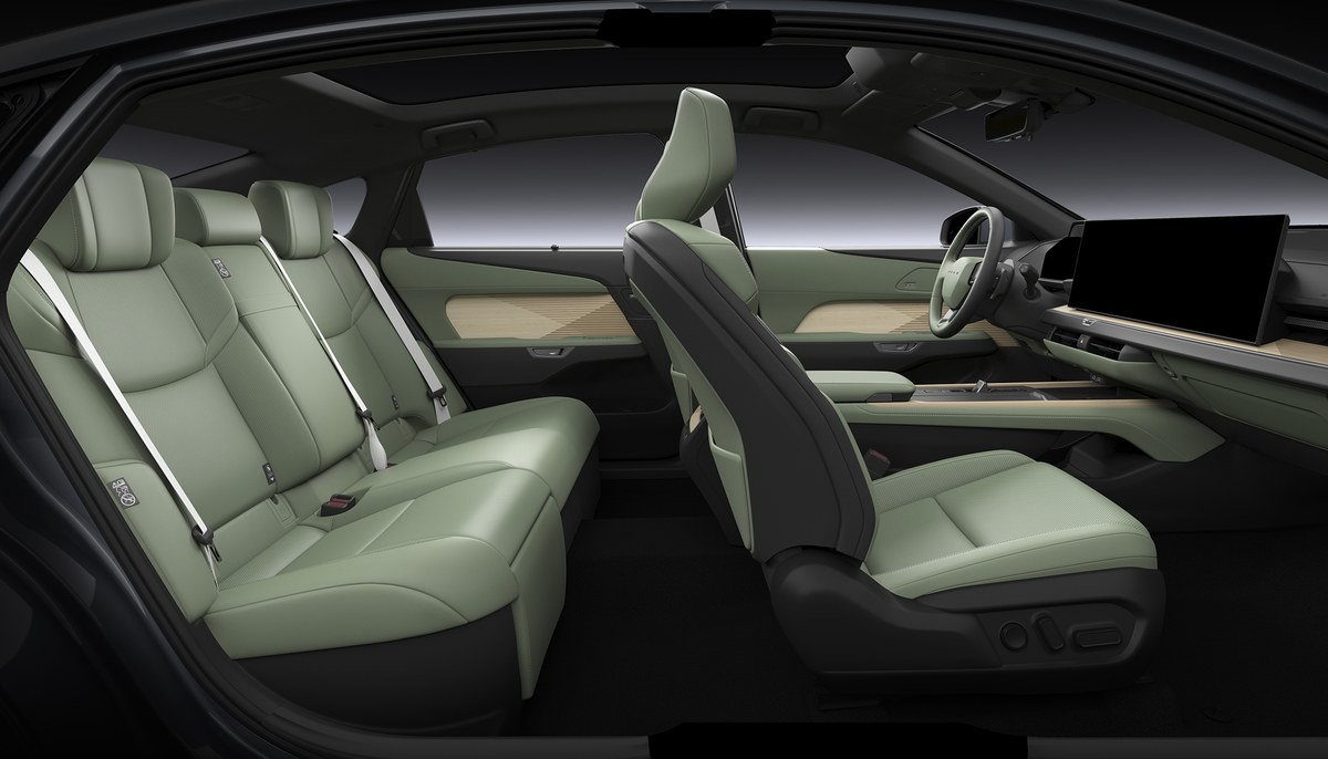 ALL-NEW LEXUS ES 2026 เตรียมเปิดตัวอย่างเป็นทางการในไทย 13 สิงหาคมนี้ คาดลุยขุมพลัง HEV และ BEV 100% 16