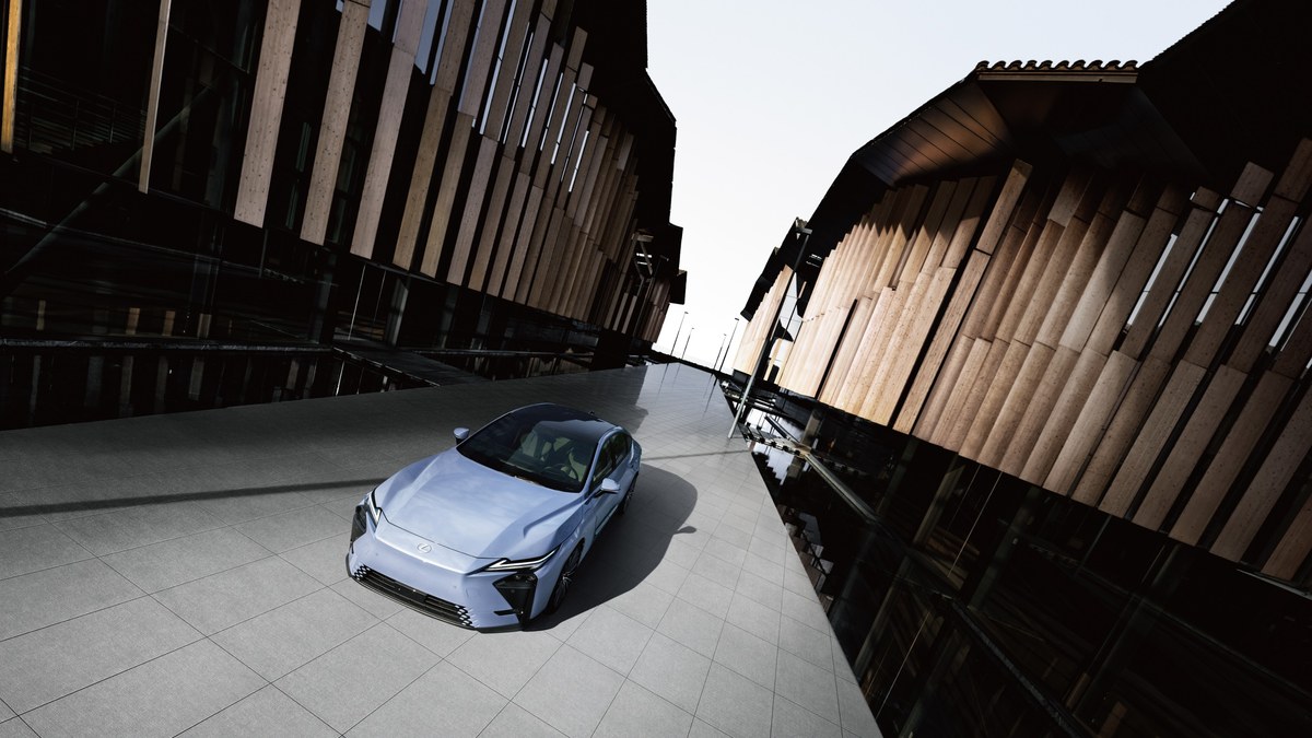 ALL-NEW LEXUS ES 2026 เตรียมเปิดตัวอย่างเป็นทางการในไทย 13 สิงหาคมนี้ คาดลุยขุมพลัง HEV และ BEV 100% 66