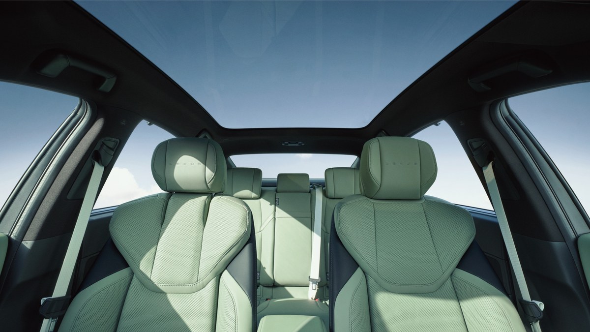 ALL-NEW LEXUS ES 2026 เตรียมเปิดตัวอย่างเป็นทางการในไทย 13 สิงหาคมนี้ คาดลุยขุมพลัง HEV และ BEV 100% 74