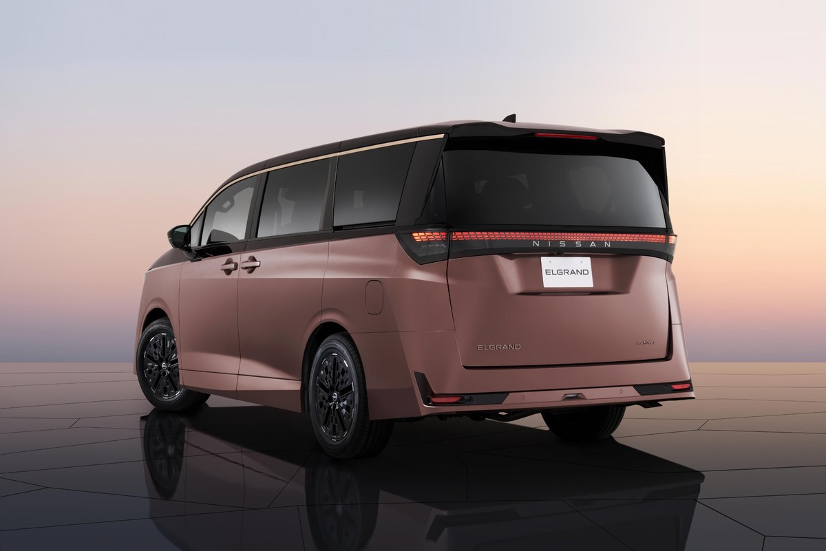 ALL-NEW NISSAN ELGRAND 2026 เปิดตัวในญี่ปุ่น ชูนวัตกรรม e-POWER Gen 3 และขับเคลื่อน 4 ล้อ e-4ORCE พร้อมชนอัลพาร์ด 7