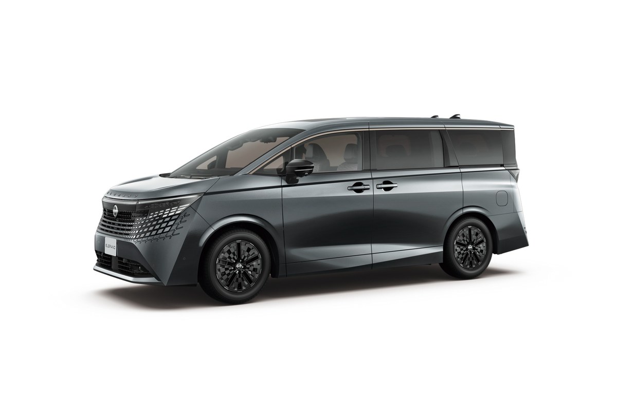 ALL-NEW NISSAN ELGRAND 2026 เปิดตัวในญี่ปุ่น ชูนวัตกรรม e-POWER Gen 3 และขับเคลื่อน 4 ล้อ e-4ORCE พร้อมชนอัลพาร์ด 44