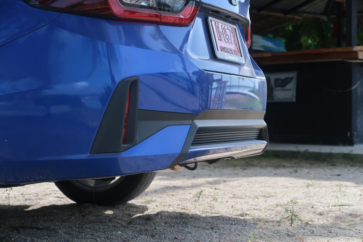 รายละเอียดกันชนหลัง Honda City 2026 e:HEV V