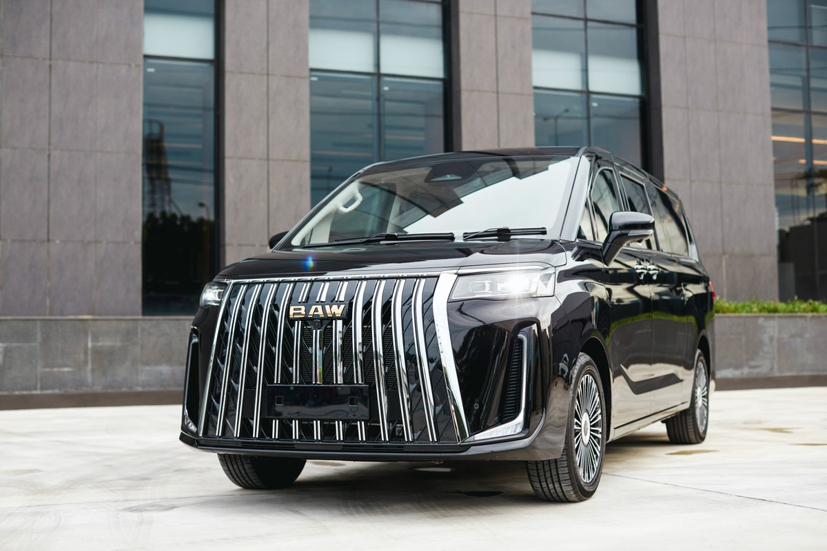 NEX เปิดตัว BAW M8 Flagship 2026 รถยนต์ไฟฟ้า MPV 7 ที่นั่งพรีเมียม ชูระยะทางวิ่ง 408 กม. กับราคา 1.299 ล้านบาท 3