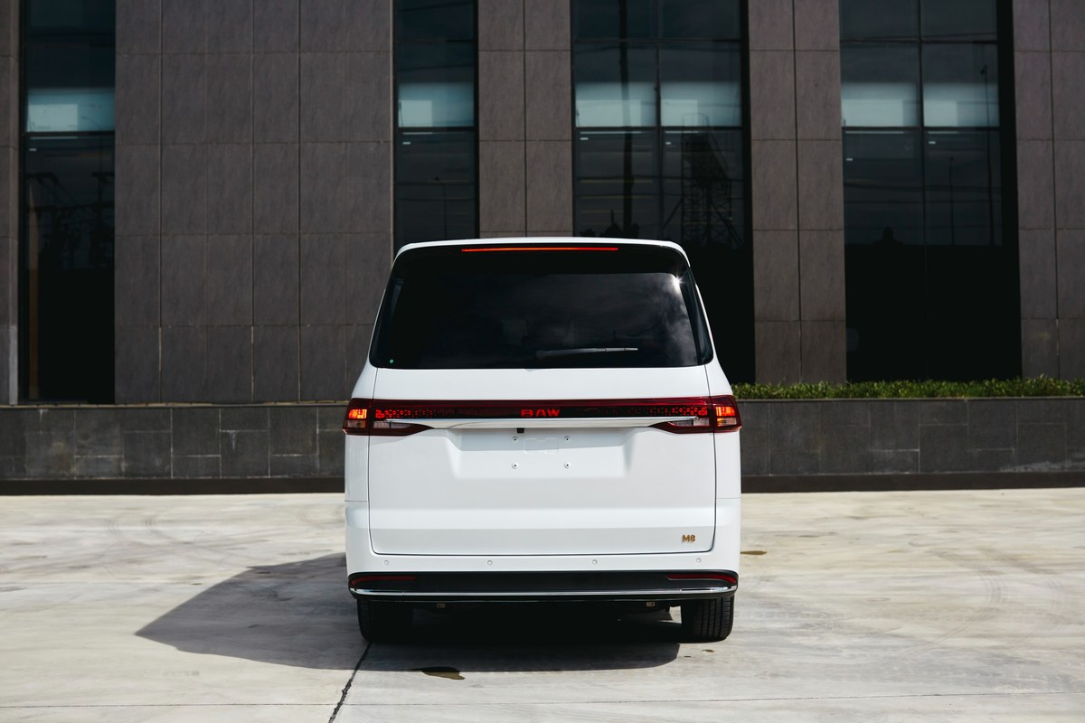 NEX เปิดตัว BAW M8 Flagship 2026 รถยนต์ไฟฟ้า MPV 7 ที่นั่งพรีเมียม ชูระยะทางวิ่ง 408 กม. กับราคา 1.299 ล้านบาท 21