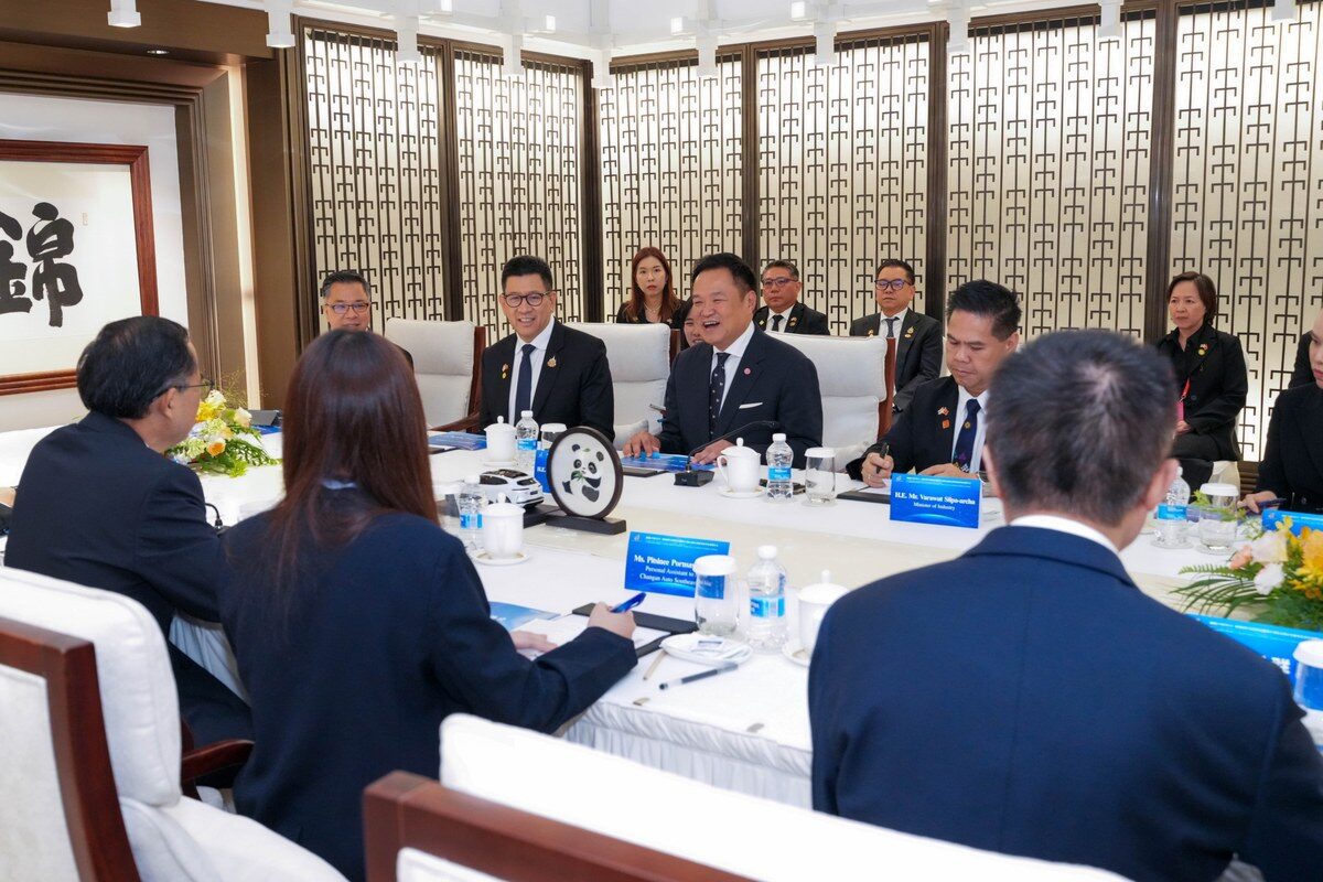 CHANGAN Automobile เข้าพบนายกฯ อนุทิน ตอกย้ำความเชื่อมั่นลงทุนระยะยาว อัดงบหมื่นล้านปักหมุดไทยฮับส่งออกรถไฟฟ้าโลก 3