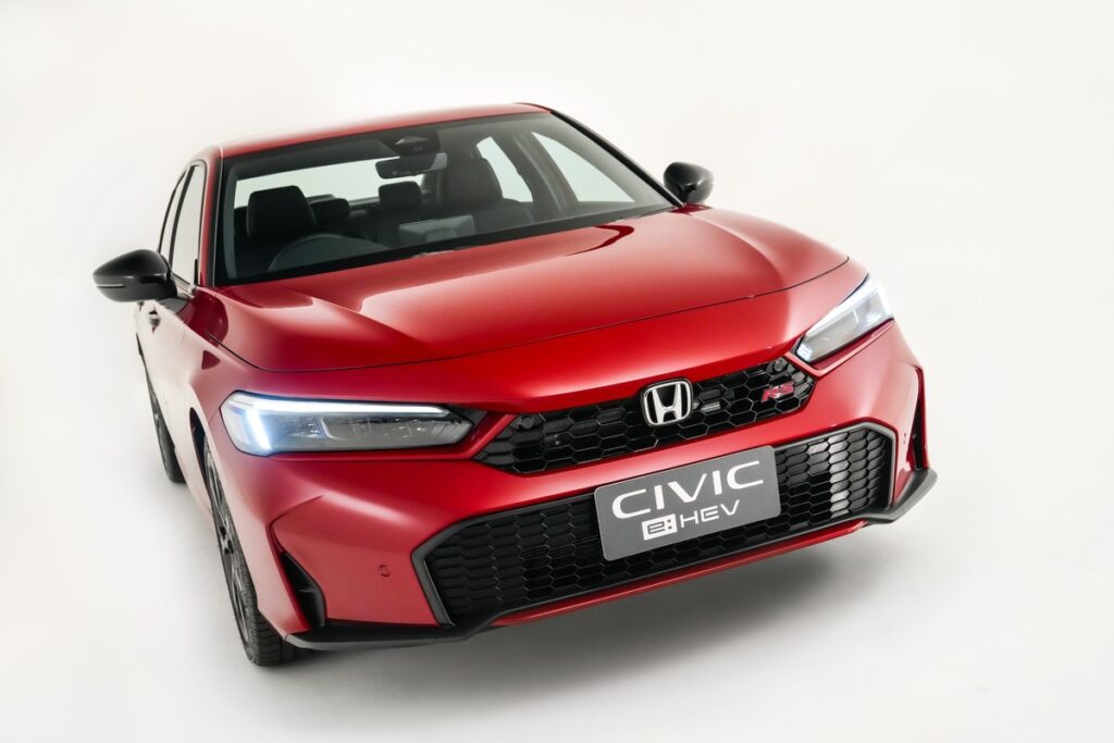 Honda Civic 2026 ไมเนอร์เชนจ์ ตัวท็อป RS Red Concept จำกัดเพียง 90 คัน ใส่เกียร์ Honda S+ Shift เพิ่ม BSI และ CTM (ปก)