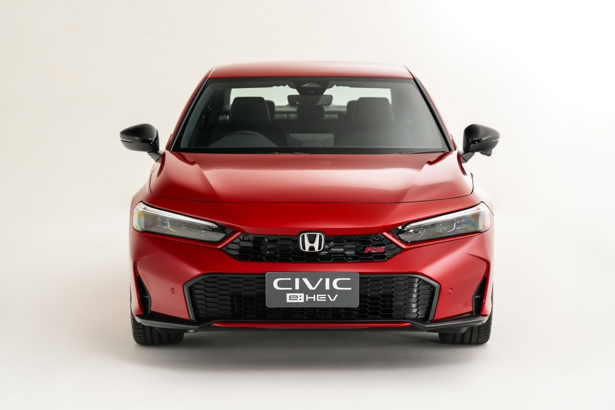 Honda Civic 2026 ไมเนอร์เชนจ์ ตัวท็อป RS Red Concept จำกัดเพียง 90 คัน ใส่เกียร์ Honda S+ Shift เพิ่ม BSI และ CTM 6