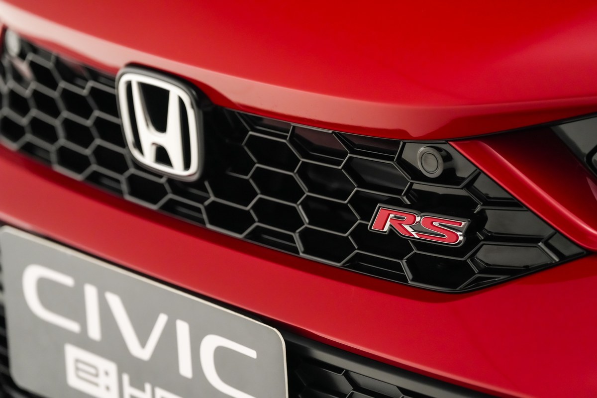 Honda Civic 2026 ไมเนอร์เชนจ์ ตัวท็อป RS Red Concept จำกัดเพียง 90 คัน ใส่เกียร์ Honda S+ Shift เพิ่ม BSI และ CTM 14