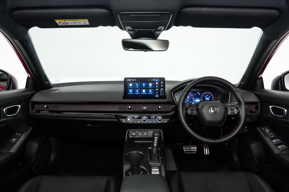 Honda Civic 2026 ไมเนอร์เชนจ์ ตัวท็อป RS Red Concept จำกัดเพียง 90 คัน ใส่เกียร์ Honda S+ Shift เพิ่ม BSI และ CTM 19