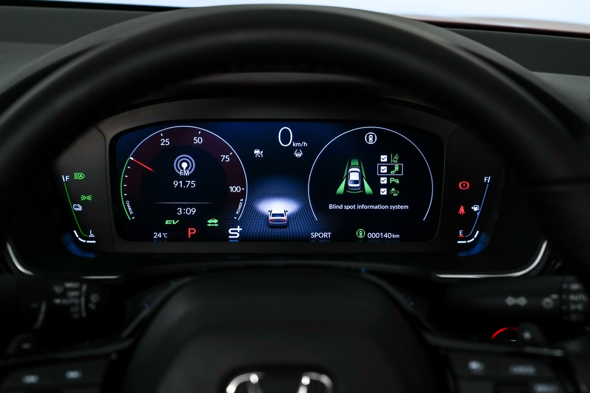 Honda Civic 2026 ไมเนอร์เชนจ์ ตัวท็อป RS Red Concept จำกัดเพียง 90 คัน ใส่เกียร์ Honda S+ Shift เพิ่ม BSI และ CTM 20