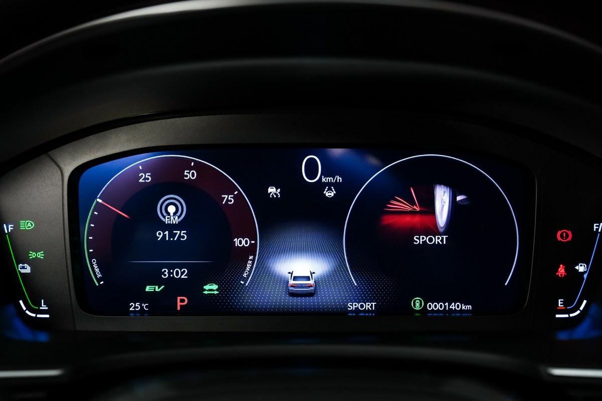 Honda Civic 2026 ไมเนอร์เชนจ์ ตัวท็อป RS Red Concept จำกัดเพียง 90 คัน ใส่เกียร์ Honda S+ Shift เพิ่ม BSI และ CTM 21