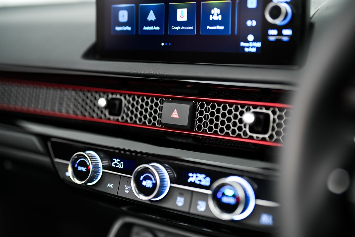 Honda Civic 2026 ไมเนอร์เชนจ์ ตัวท็อป RS Red Concept จำกัดเพียง 90 คัน ใส่เกียร์ Honda S+ Shift เพิ่ม BSI และ CTM 25