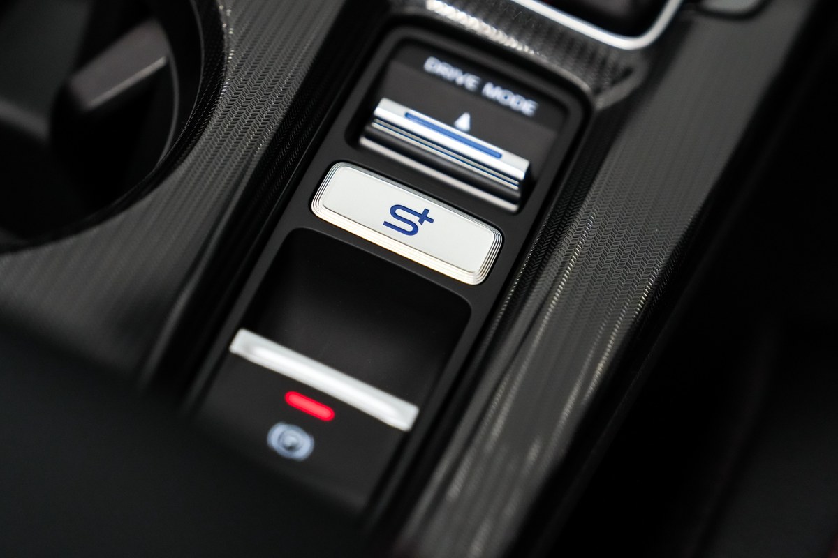 Honda Civic 2026 ไมเนอร์เชนจ์ ตัวท็อป RS Red Concept จำกัดเพียง 90 คัน ใส่เกียร์ Honda S+ Shift เพิ่ม BSI และ CTM 29