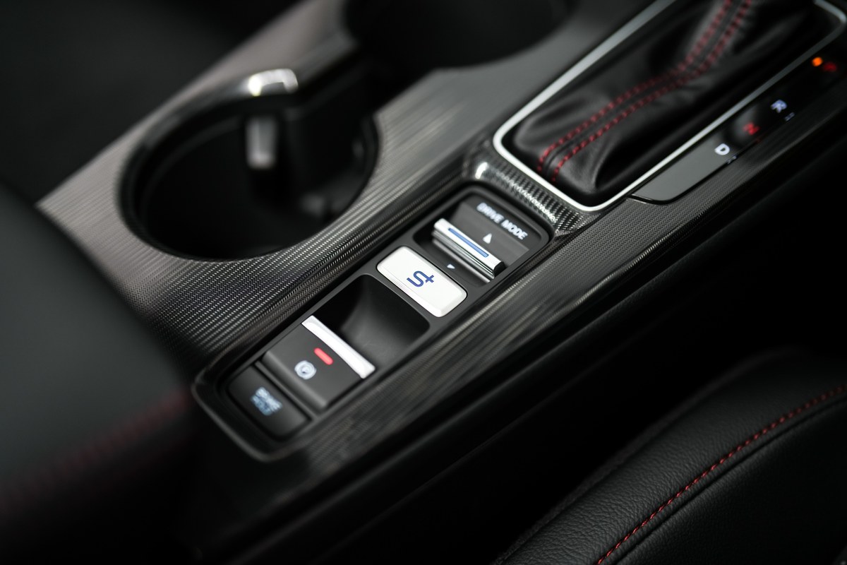 Honda Civic 2026 ไมเนอร์เชนจ์ ตัวท็อป RS Red Concept จำกัดเพียง 90 คัน ใส่เกียร์ Honda S+ Shift เพิ่ม BSI และ CTM 30