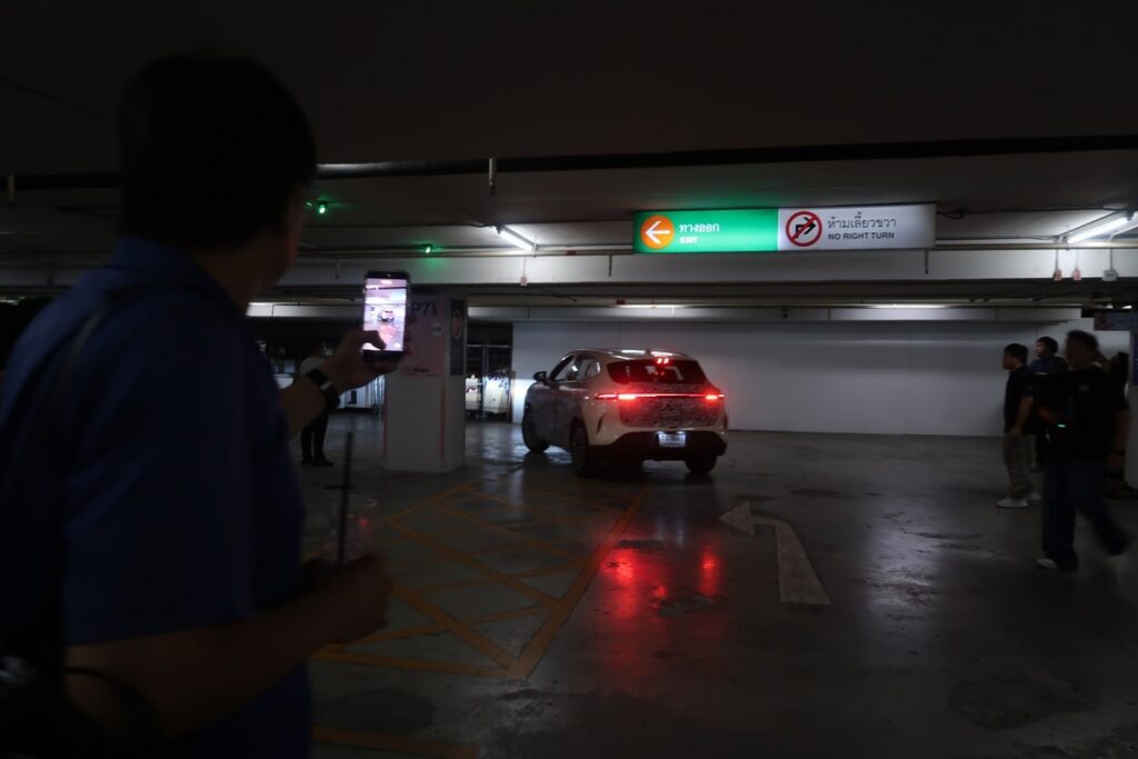 ภาพที่ 9 จากงาน CHERY TECH DAY 2026 เดโมระบบจอดรถอัตโนมัติ SIVP ในพื้นที่จอดรถ