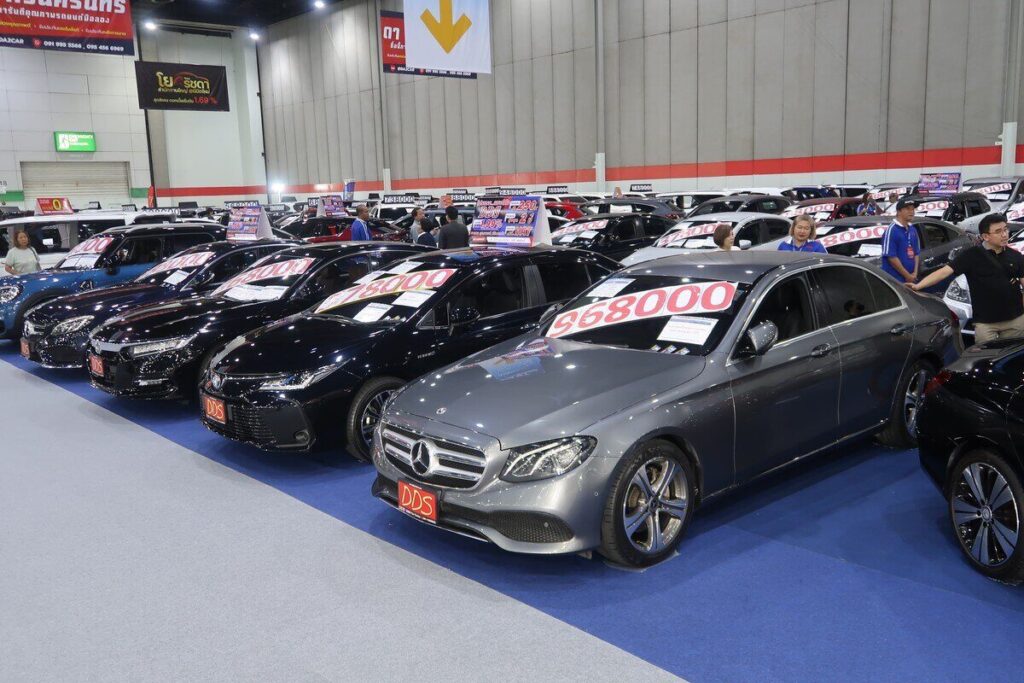 โซนรถยนต์มือสองในงาน FAST Auto Show Thailand 2026