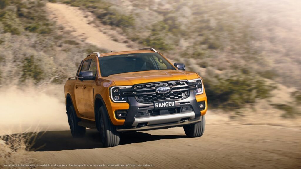 Next-Gen Ford Ranger Wildtrak สี Luxe Yellow
