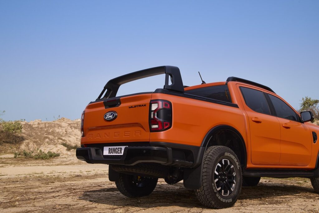Ford Ranger Wildtrak-X 2026 สี Ignite Orange
