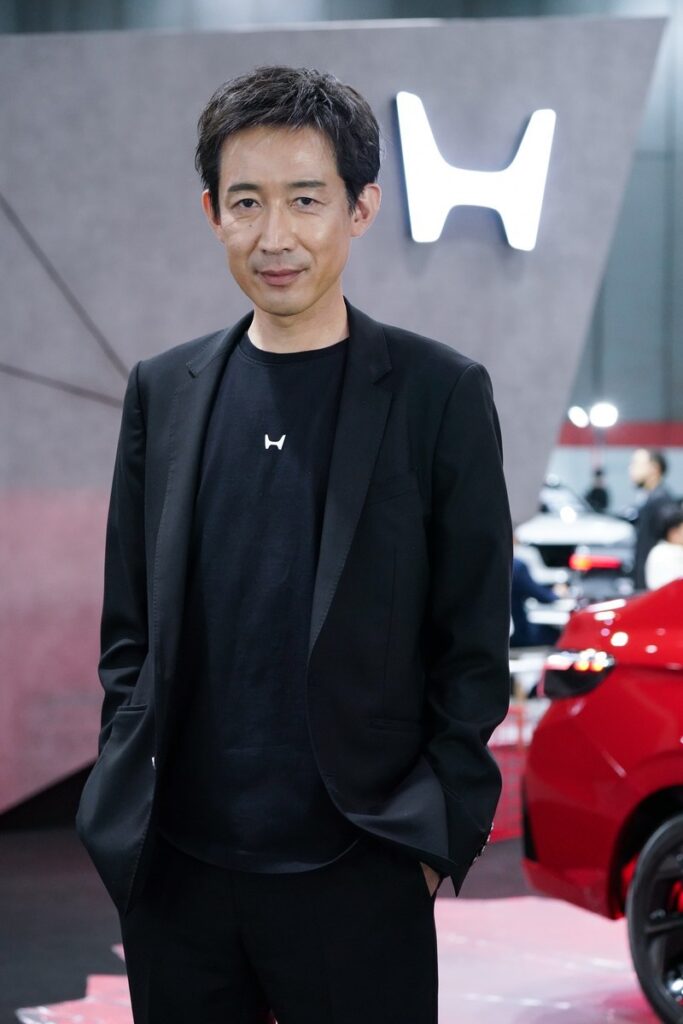 คุณโคจิ อิวานามิ ประธานและซีอีโอ ฮอนด้า ออโตโมบิล ประเทศไทย