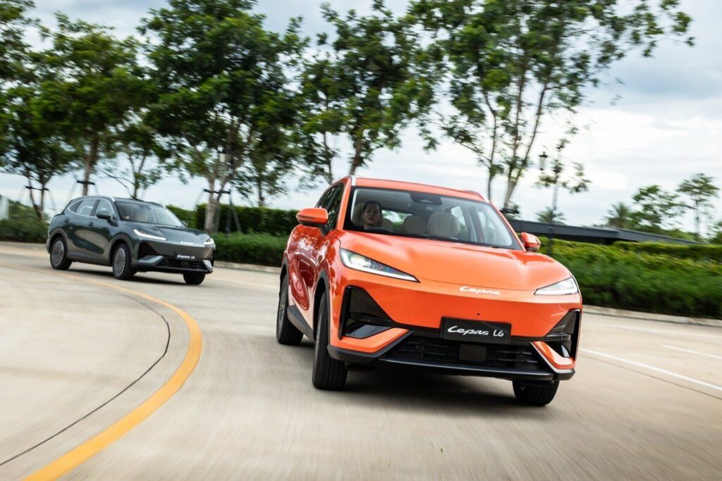 LEPAS L6 EV 2026 ขณะวิ่งทดสอบบนถนนในประเทศไทย