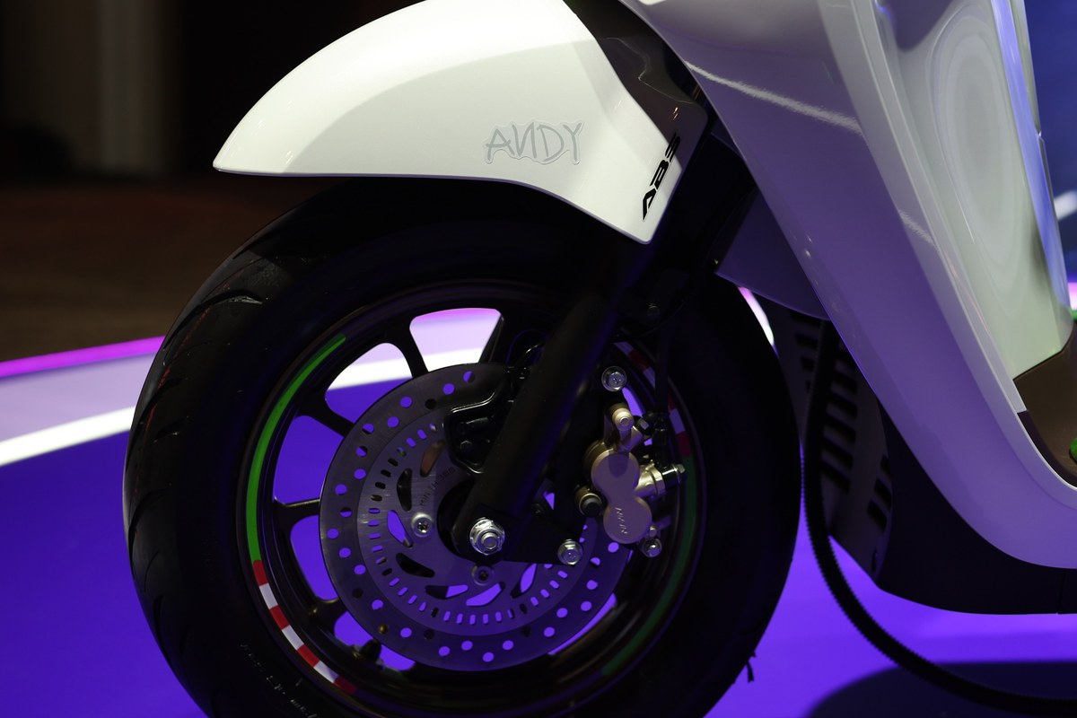 Honda Giorno+ BUZZ LIGHTYEAR Limited Edition 2026 เคาะราคา 74,900 บาท จำกัดเพียง 2,000 คัน 14
