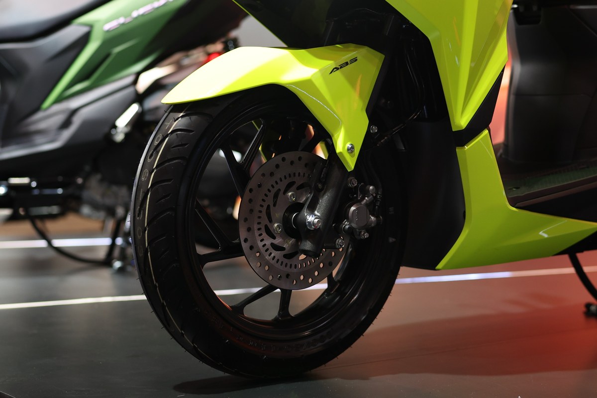 HONDA CLICK160 2026 ปรับโฉมเข้ม ลาย Forged Composite Carbon พร้อมส่ง CLICK160 R Limited Edition ผลิตจำกัด 500 คันทั่วไทย 12