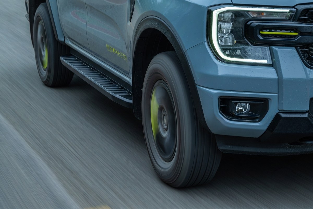 เปิดตัว FORD RANGER WOLFTRAK 2026 รุ่นย่อยใหม่ ฉลอง 30 ปีในไทย ดีไซน์ดุดัน 2.0 เกียร์ 10 สปีด ราคาโปรโมชั่นเริ่ม 49,000 บาท 6