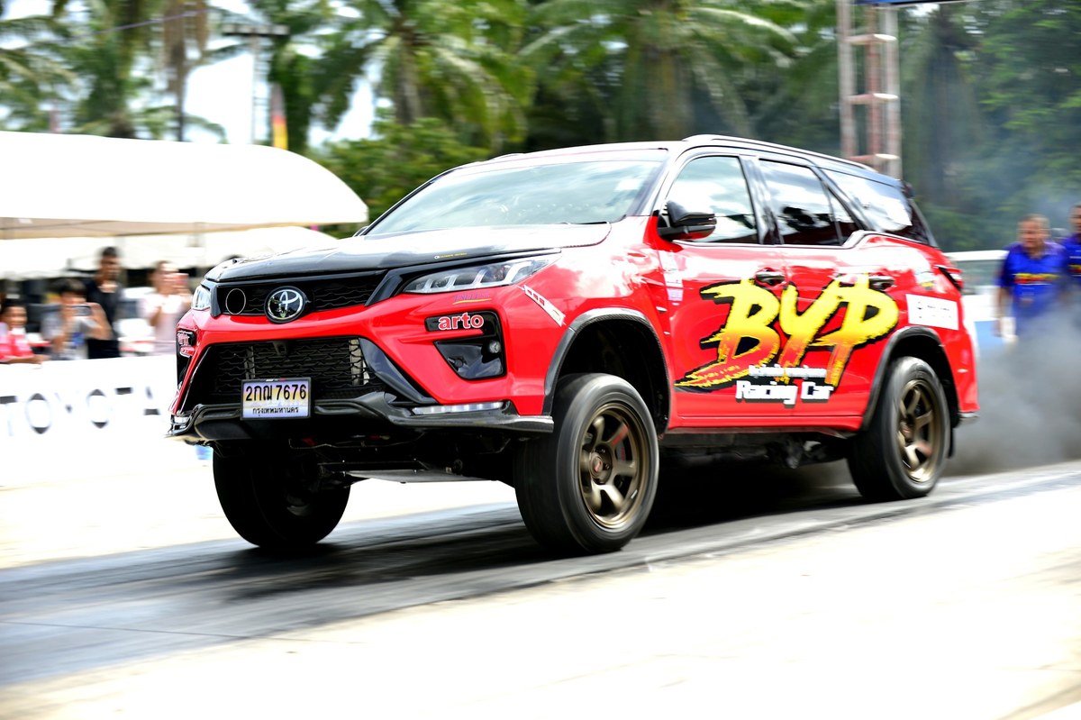 ปิดฉากสนามแรก HILUX REVO RACING MANIA 2026 สุราษฎร์ธานี งานฮิตล้นหลาม ยอดรถแข่งลงแทร็กทะลุ 103 คัน 3