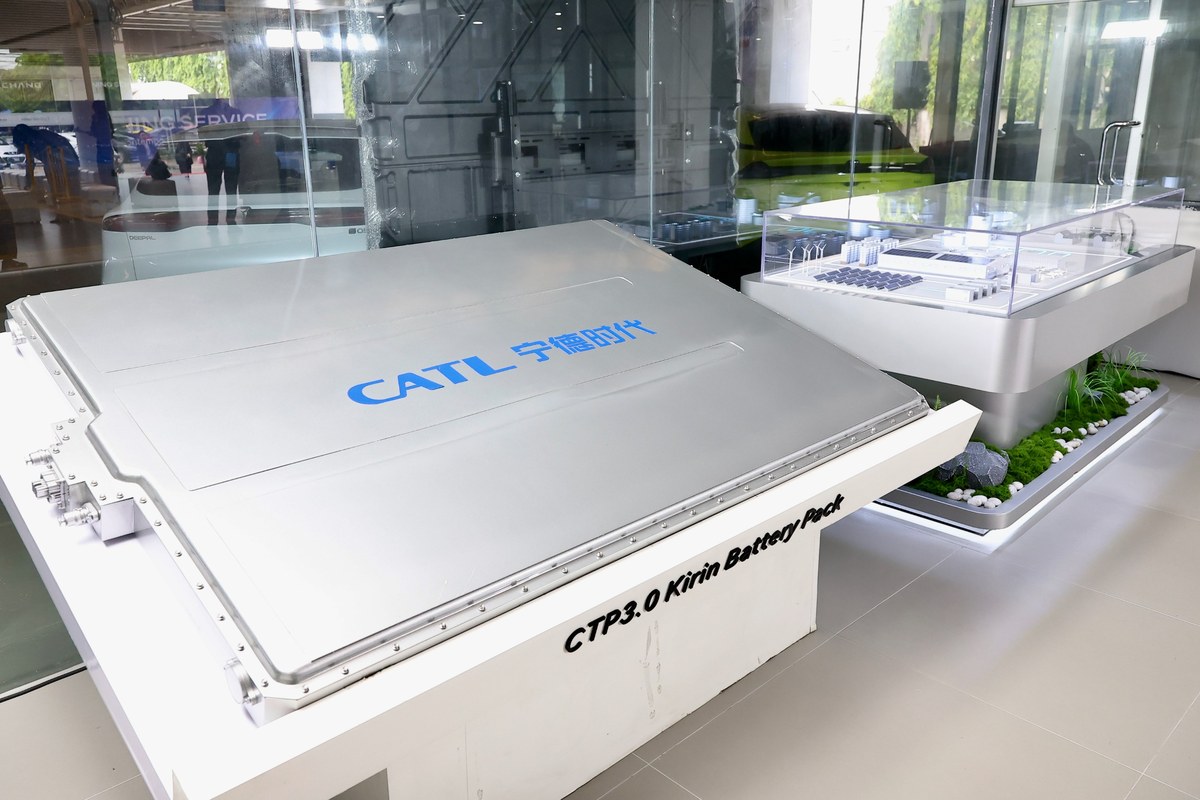 CHANGAN ผนึก NING SERVICE by CATL เปิดศูนย์บริการแบตเตอรี่และระบบอี-ไดรฟ์ครบวงจรแห่งแรกในไทย หนุนวารันตีแบตเตอรี่ตลอดอายุการใช้งาน 7