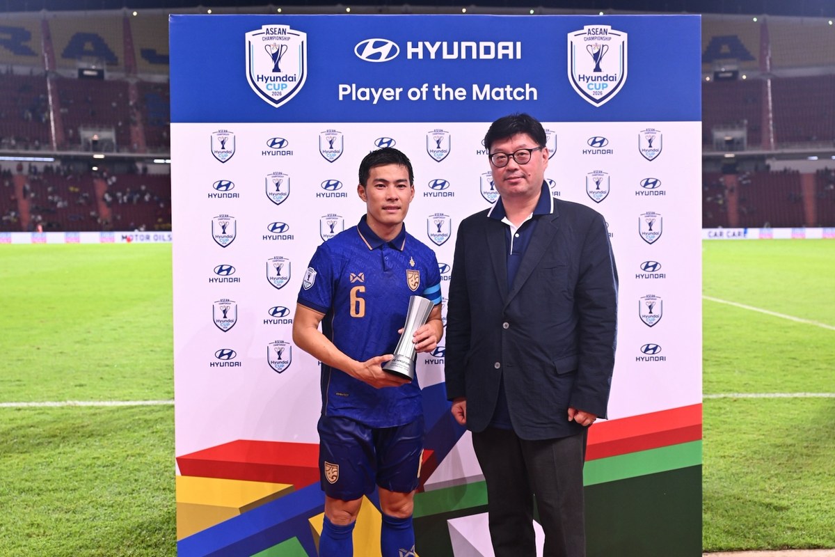 ฮุนได ประเทศไทย เชียร์ทัพช้างศึก ลุยศึก ASEAN Hyundai Cup 2026 แจกเสื้อทีมชาติไทยเมื่อทดลองขับที่โชว์รูม หลังทีมชาติไทยคว้าชัยเกมเหย้า 2
