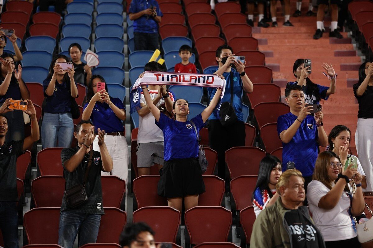 ฮุนได ประเทศไทย เชียร์ทัพช้างศึก ลุยศึก ASEAN Hyundai Cup 2026 แจกเสื้อทีมชาติไทยเมื่อทดลองขับที่โชว์รูม หลังทีมชาติไทยคว้าชัยเกมเหย้า 17