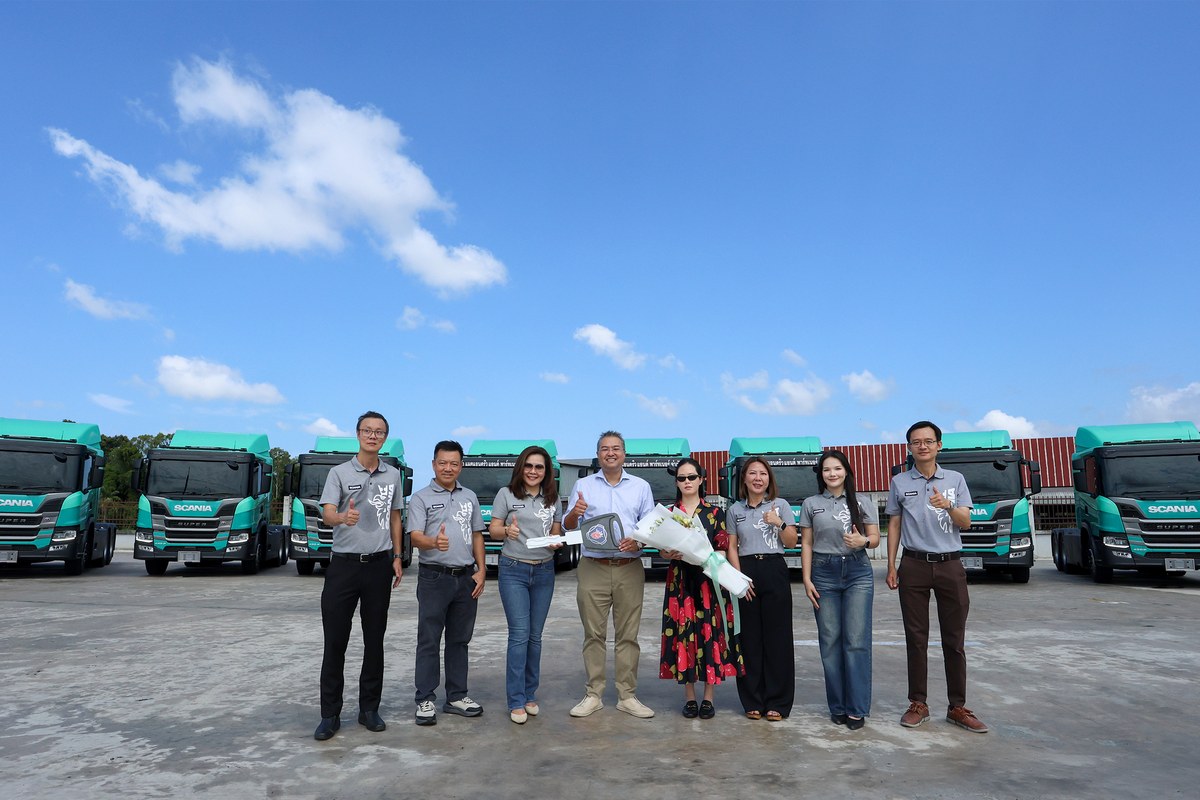 แมคแอนดริว แอนด์ พาร์ทเนอร์ส จับมือสแกนเนีย รับมอบ Scania Super Euro 5 2026 ล็อตใหญ่ 40 คัน ปักหมุดดันรายได้แตะ 3,000 ล้าน 4