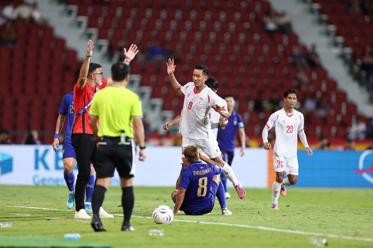 ฮุนไดฉลองชัยช้างศึกยึดแชมป์กลุ่ม ASEAN Hyundai Cup 2026 จัดโปรทดลองขับ รับเสื้อทีมชาติไทยรุ่นใหม่ล่าสุด 16