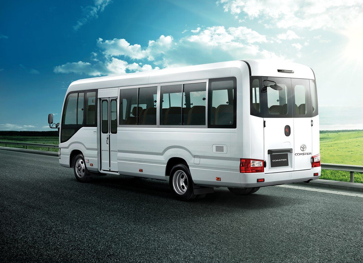 โตโยต้า เปิดตัว TOYOTA COASTER 2026 มินิบัส 20 ที่นั่ง นำเข้าจากญี่ปุ่น อัปเกรดเครื่องยนต์ 2.8 ลิตร เกียร์ออโต้ 6AT ผ่านมาตรฐาน Euro 5 2
