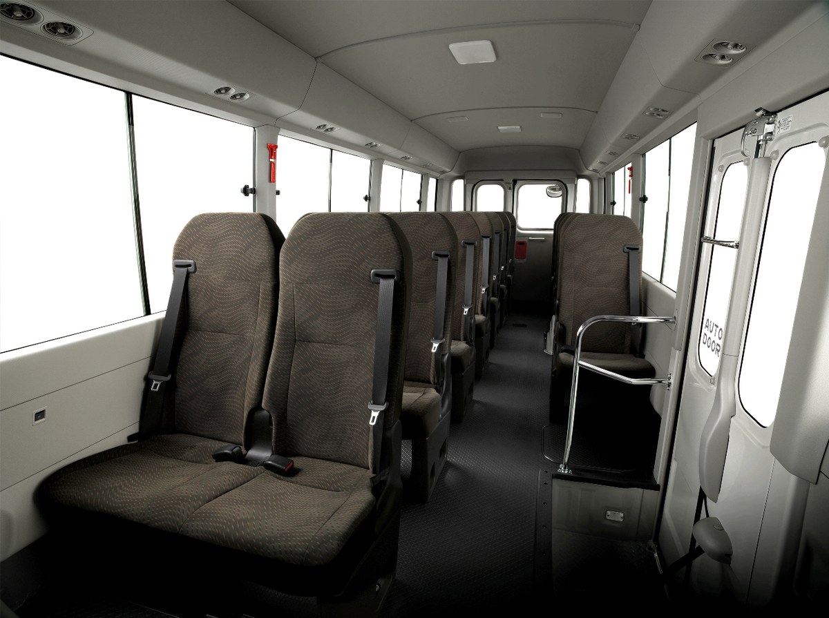 โตโยต้า เปิดตัว TOYOTA COASTER 2026 มินิบัส 20 ที่นั่ง นำเข้าจากญี่ปุ่น อัปเกรดเครื่องยนต์ 2.8 ลิตร เกียร์ออโต้ 6AT ผ่านมาตรฐาน Euro 5 9