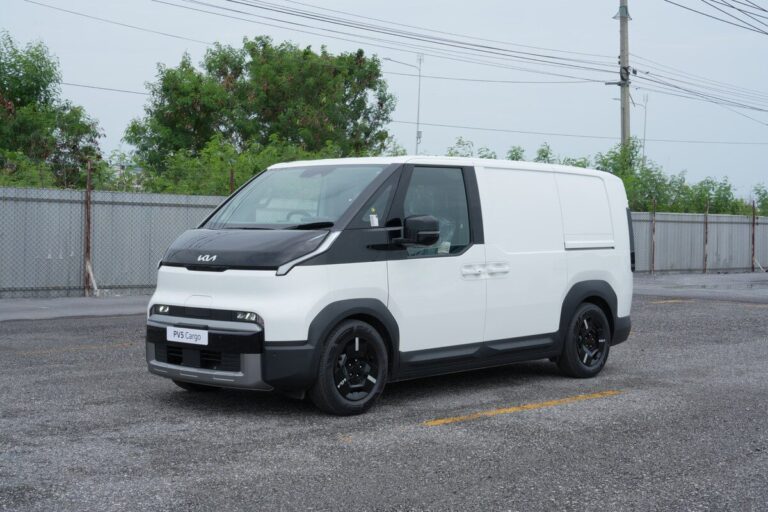 เปิดตัว THE KIA PV5 CARGO 2026 รถตู้ไฟฟ้าเชิงพาณิชย์ พื้นที่บรรทุก 4,420 ลิตร เคาะราคา 1,199,000 บาท