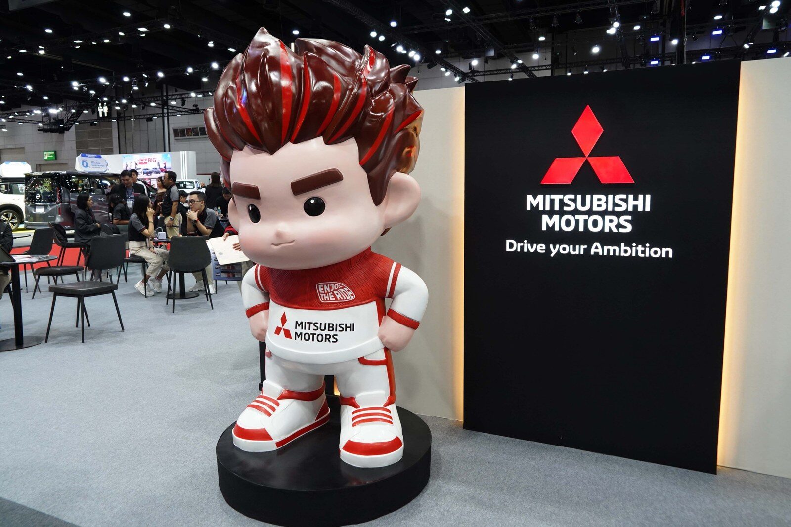 มิตซูบิชิ มอเตอร์ส ลุยงาน BIG MOTOR SALE 2026 จัดโปรดอกเบี้ย 0% นำทัพ Xforce HEV ขยายรับประกันไฮบริด 7 ปี พร้อมฉลองแชมป์ AXCR แจกบัตรน้ำมันหมื่นบาท (ปก)
