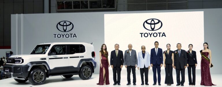 โตโยต้า จัดเต็ม BIG MOTOR SALE 2026 ส่งแคมเปญ 470 ล้านบาท เปิดตัว Alphard และ Vellfire HEV SMART เริ่ม 3.59 ล้าน พร้อม Land Cruiser FJ ราคาพิเศษ 1.269 ล้าน
