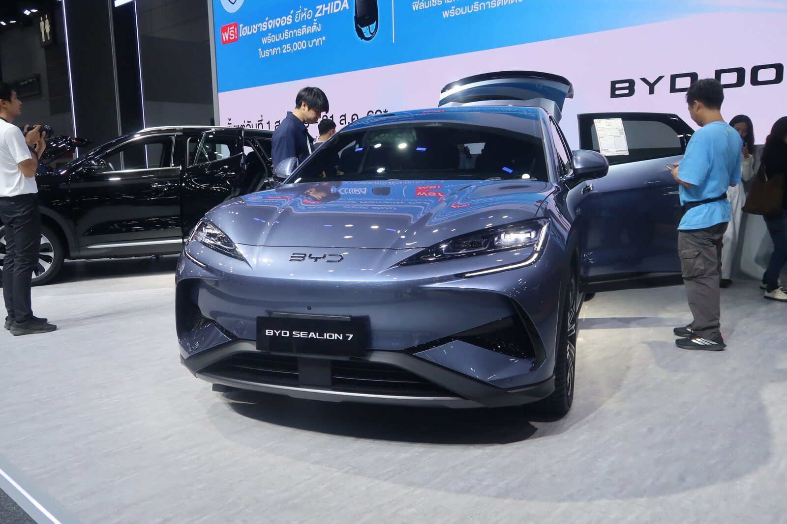 บีวายดี เปิดตัว BYD SEALION 7 AWD Ultimate 2026 อัปเกรดแบตเตอรี่ใหญ่ 91.3 kWh วิ่งไกล 600 กม. ชาร์จไว DC 230 kW เคาะราคา 1,349,900 บาท (ปก)