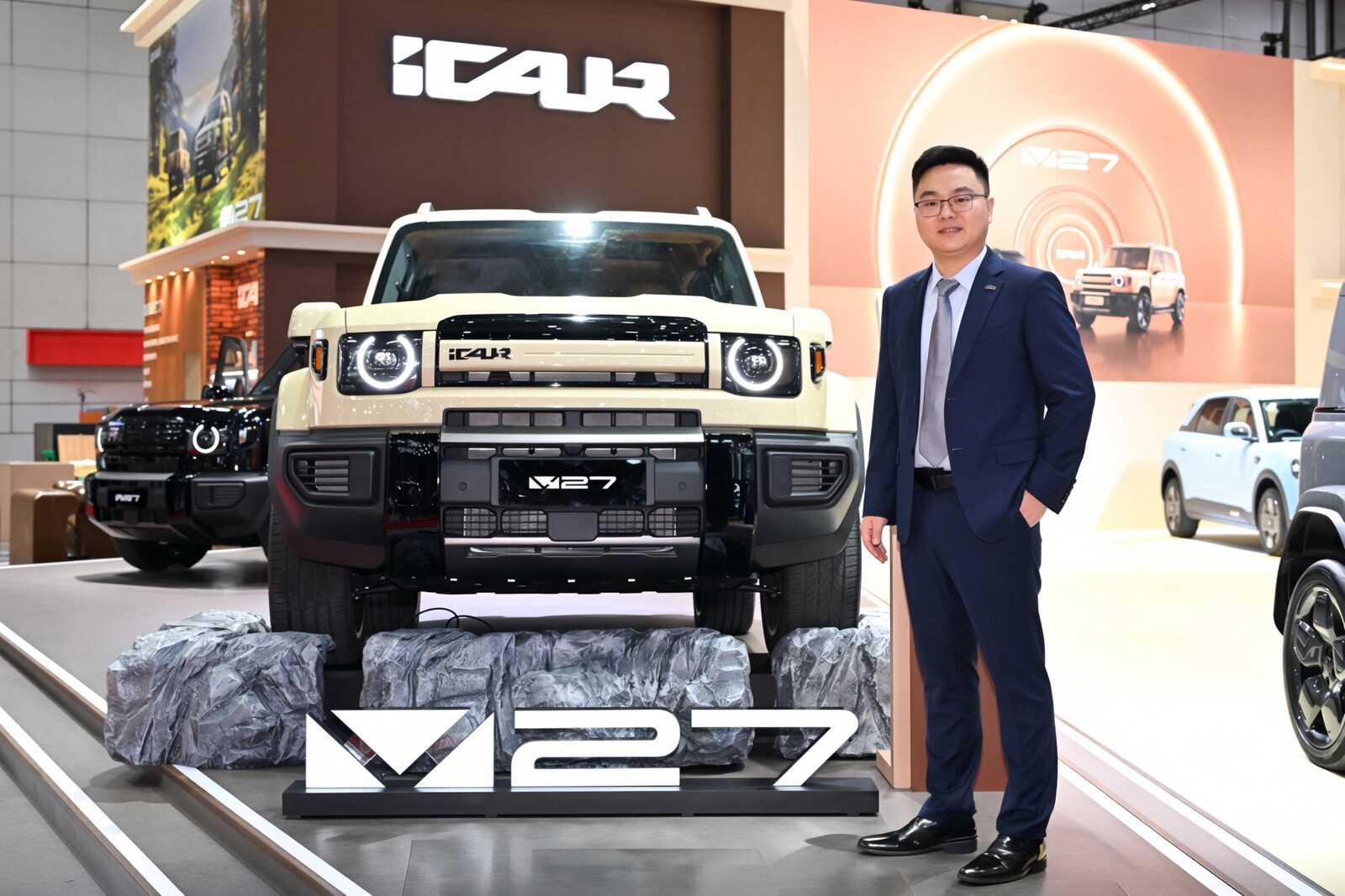 ทำความรู้จัก iCAUR แบรนด์เอสยูวีพรีเมียมจาก Chery เปิดตัว iCAUR V27 REEV 2026 ดีไซน์ Classic Boxy ขุมพลัง 455 แรงม้า วิ่งไกล 1,000 กม. อวดโฉมครั้งแรกในงาน BIG Motor Sale 2026 2