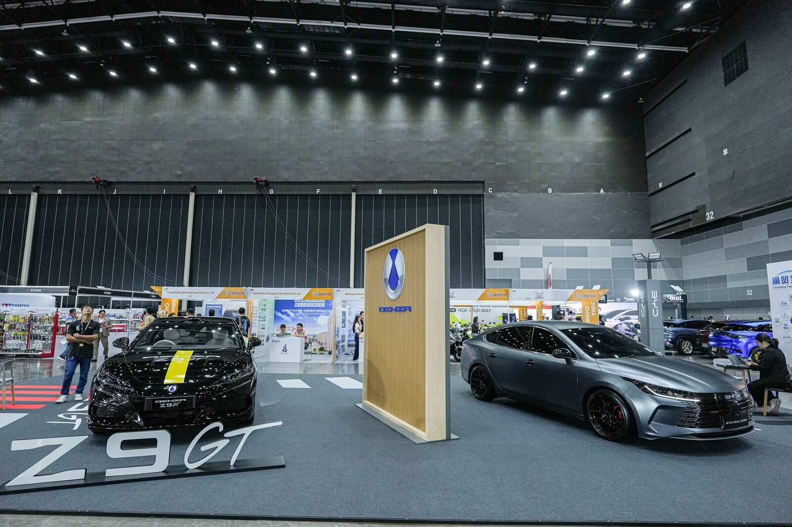 BYD SEAL 5 DM-i 2026 และ DENZA Z9GT 2026 อวดโฉมเวอร์ชันตกแต่งพิเศษ บุกมหกรรม BANGKOK Auto Salon 2026 โชว์สมรรถนะพลังงานใหม่ระดับแถวหน้า 3